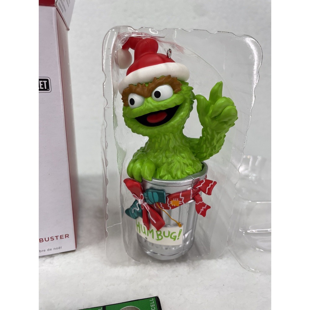 Hallmark Keepsake 2022 Sesame Street Oscar The Grouch Peekbuster NIB. - Picture 3 of 5